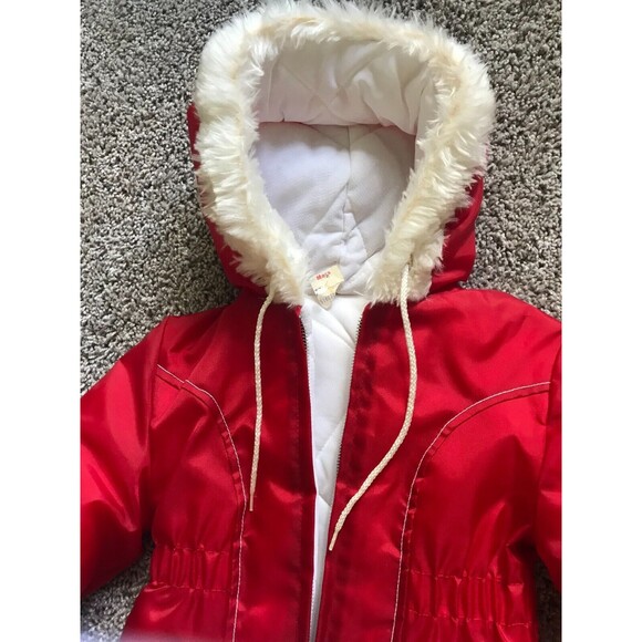 VTG Toddler Girls Red Hooded Quilted Lined Jacket Embroided Flower & Heart SZ 4T - Picture 4 of 6